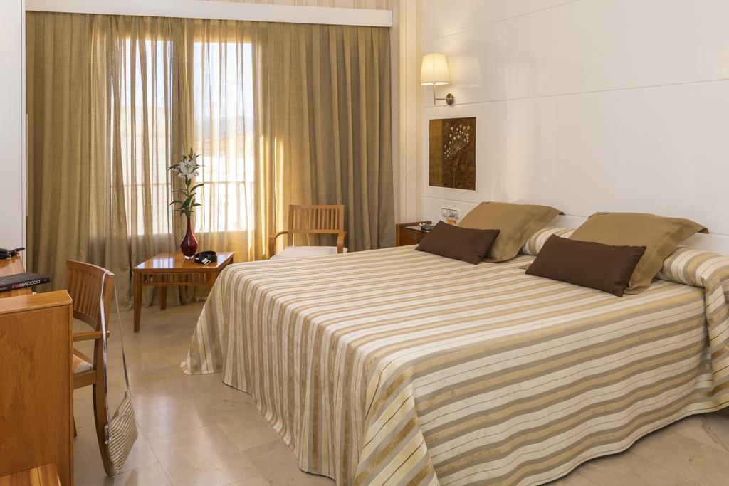Hotel Spa Porto Cristo El Port De La Selva Exteriör bild